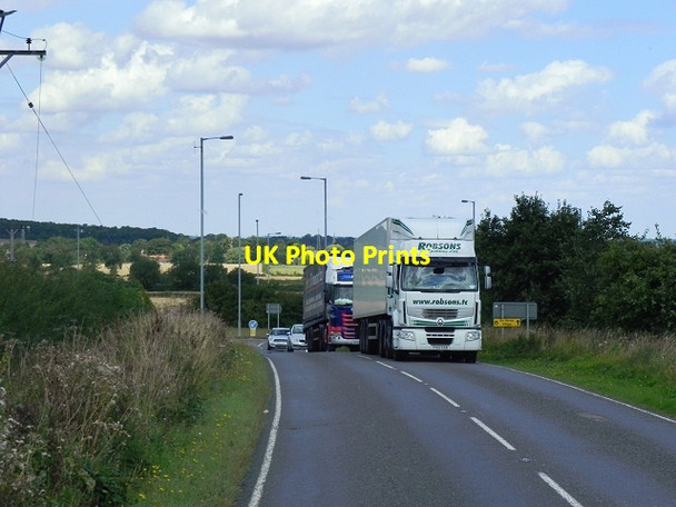 Photo 6"x4" A15, Threekingham Bar Threekingham c2014