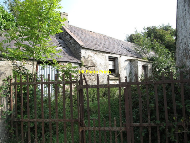 Photo 6"x4" Disused homestead on Mullaghans Road Belleek\/H9827 c2014