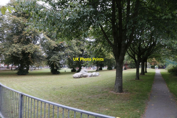 Photo 6"x4" Path in the Park Reading c2014