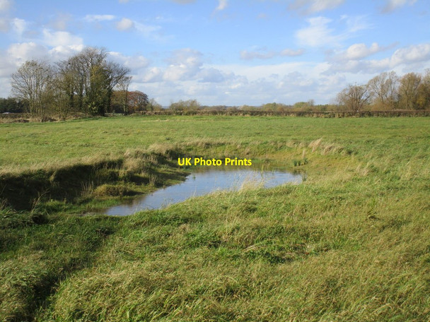 Photo 6"x4" Pond near Wansford Bridge Wansford\/TA0656 c2014