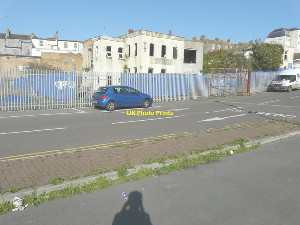Photo 6"x4" Derelict building at entrance to Dreamland\u00e2\u0080\u0099s carpark Margate c2014