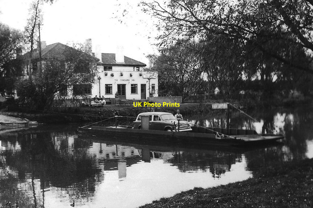 Photo 6"x4" The Bablock Hythe Car Ferry West End\/SP4204 c1955
