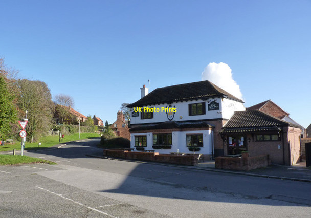 Photo 6"x4" The Sun Inn, North Wheatley North Wheatley c2014