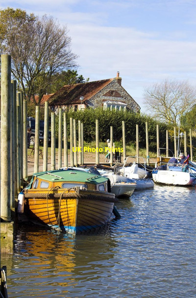 Photo 6"x4" Boats moored at Blakeney Quay, Norfolk Blakeney\/TG0243 c2014