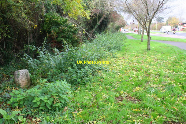 Photo 6"x4" Milestone beside the A44, Woodstock Road Kidlington c2014