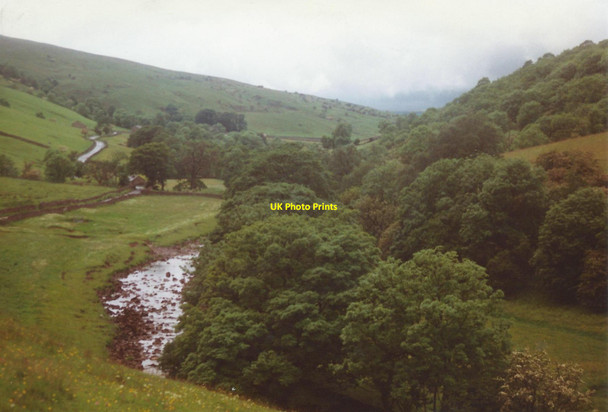 Photo 6"x4" River Wharfe Hubberholme c1996