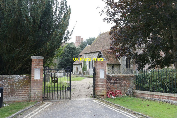 Photo 6"x4" Gate to the Church Mapledurham c2014