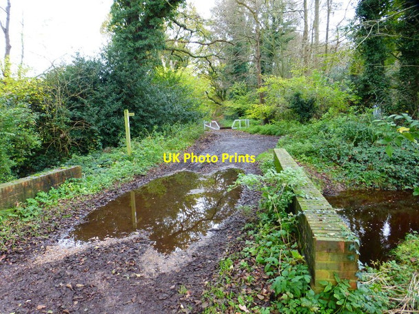 Photo 6"x4" Priest Lane crosses bridge and becomes a bridleway Donkey Town c2014