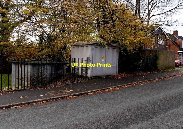 Photo 6"x4" Electricity substation in Harding Avenue, Malpas, Newport Croes-y-mwyalch c2014