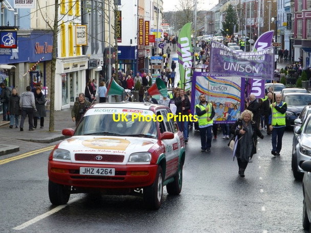 Photo 6"x4" Trade Union Protest, High Street, Omagh Omagh c2014