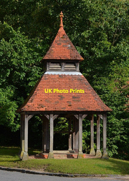 Photo 6"x4" Village well at Aldworth, Berkshire Aldworth c2014