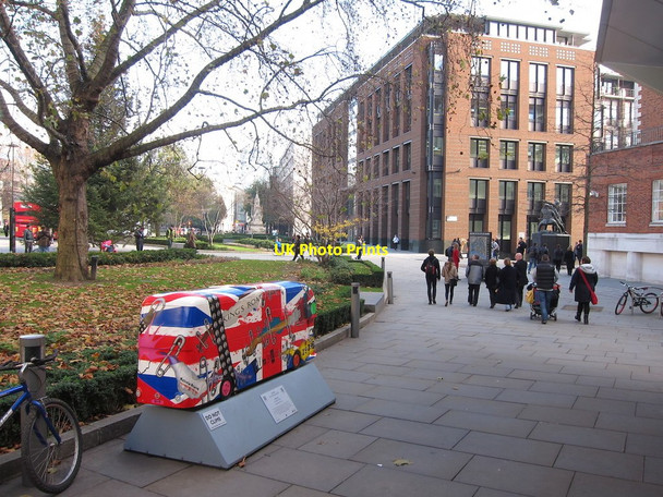 Photo 6"x4" Bus Art, 'Punk'ed' London c2014