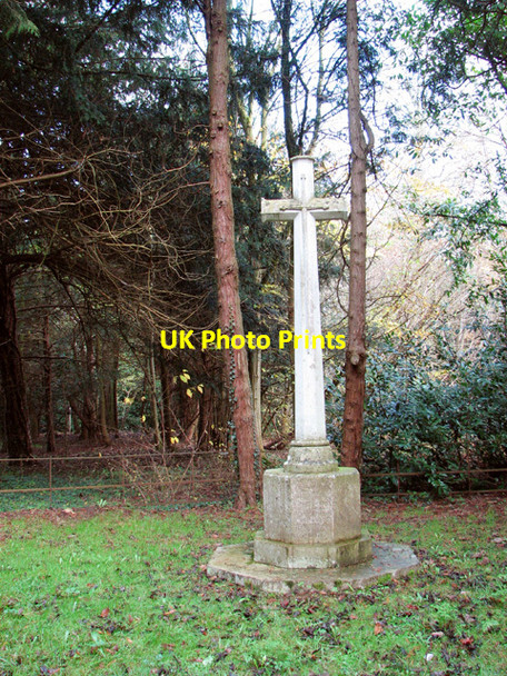 Photo 6"x4" War memorial by Catbridge Lane\/Intwood Lane junction East Carleton c2014