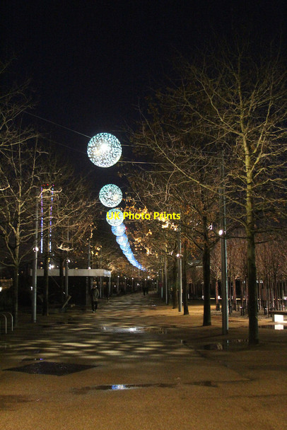 Photo 6"x4" Decorations at Queen Elizabeth Olympic Park Stratford\/TQ3884 c2014 P1