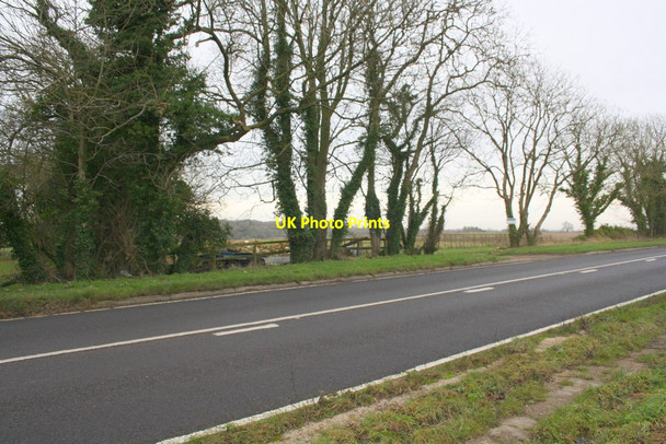 Photo 6"x4" Junction of hedges and new farm access from the A44 Chipping Norton c2014