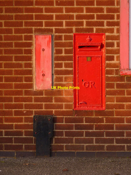 Photo 6"x4" Pleasley Post Office postbox ref NG19 94 Pleasley c2014