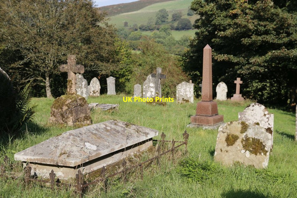 Photo 6"x4" The east end Churchyard Glascwm\/SO1553 c2014