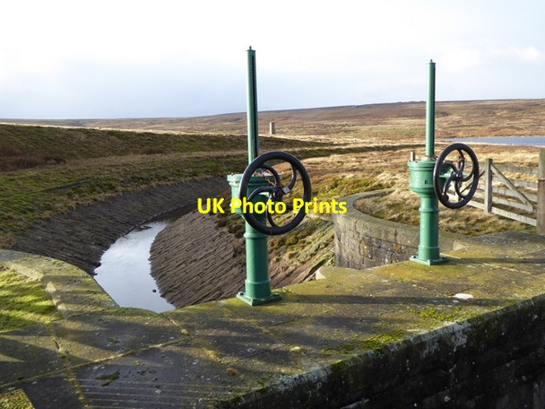 Photo 6"x4" Sluice gate at Hisehope Reservoir Horsleyhope c2014 P1