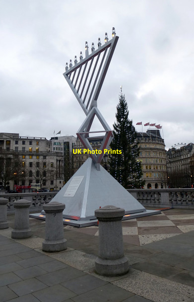 Photo 6"x4" Trafalgar Square Menorah Westminster c2014