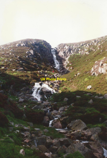 Photo 6"x4" Falls of the Glasallt Monelpie Moss c1996