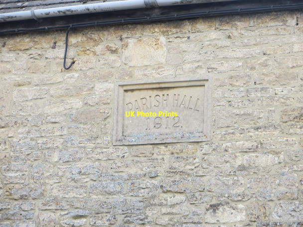 Photo 6"x4" Plaque on the Hall Woodstock\/SP4416 c2014