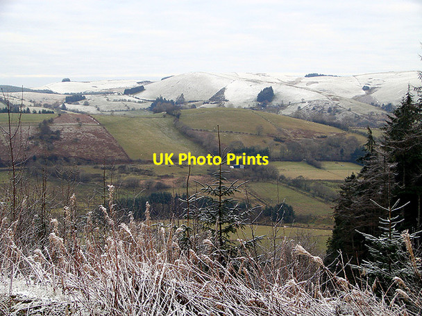 Photo 6"x4" A view across the Wye Valley from Esgair Ychion Llanifyny c2011