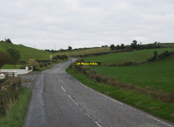 Photo 6"x4" The B8 approaching the lower end of the glacial overflow channel between Kean's Bridge and the Alt Mayobridge c2014