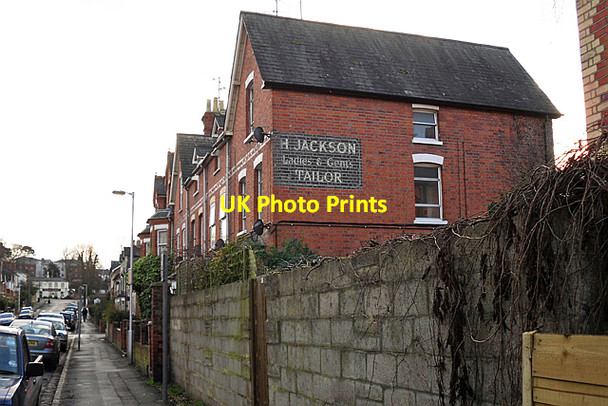 Photo 6"x4" Old painted sign on house wall Reading c2014