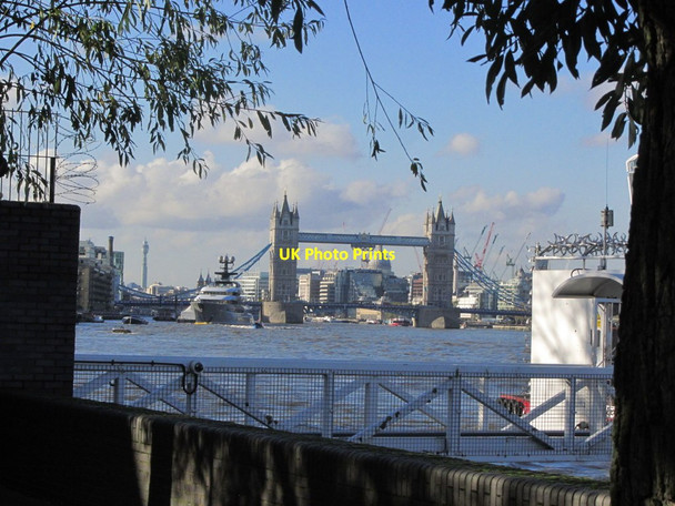 Photo 6"x4" View to Tower Bridge from Bermondsey East Wall London c2014