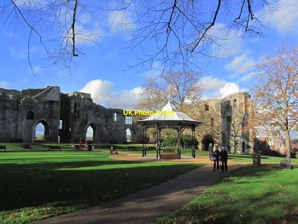 Photo 6"x4" Newark on Trent - Newark Castle & bandstand Newark-on-Trent c2014