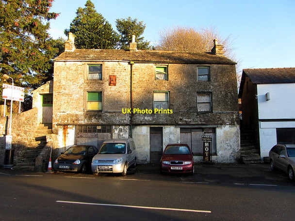 Photo 6"x4" Old garage building, Townhead, Alston Alston\/NY7146 c2014