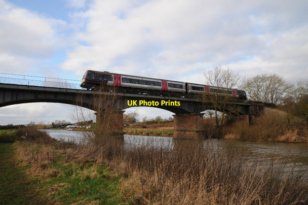 Photo 6"x4" CrossCountry train Defford\/SO9143 c2014