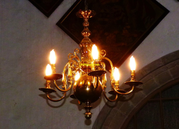 Photo 6"x4" Brass lamp holder, St. Margaret's, Buxted Uckfield c2014