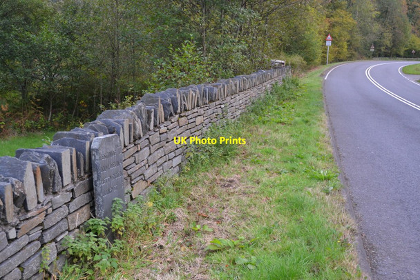 Photo 6"x4" Old Milestone Betws-y-Coed c2014 P1