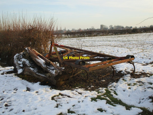 Photo 6"x4" Belt and braces East Drayton c2014