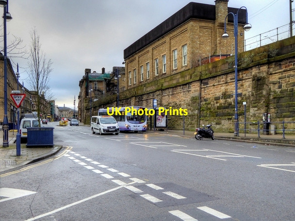 Photo 6"x4" Huddersfield, John William Street Huddersfield c2015