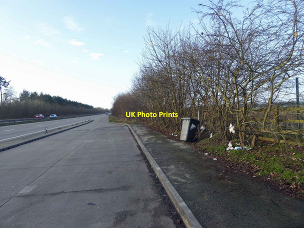 Photo 6"x4" Looking west from a layby on the A180 Croxton\/TA0912 c2015