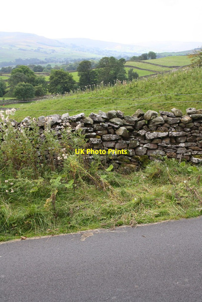 Photo 6"x4" View towards Garland Hill from minor road Askrigg c2014