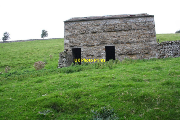 Photo 6"x4" Barn in field beside Howgate Newbiggin\/SD9591 c2014