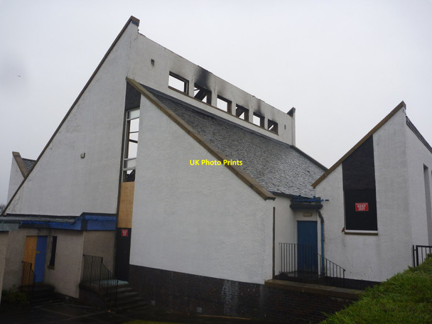Photo 6"x4" Edinburgh Architecture : St Paul's RC Church, Muirhouse Avenue (view from SW) Drylaw c2015