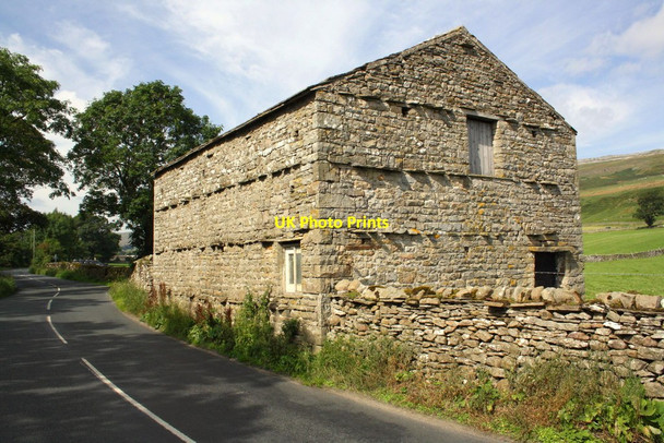 Photo 6"x4" Roadside barn near Nappa Scar Farm Nappa Scar c2014