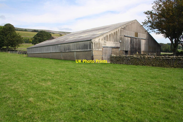 Photo 6"x4" Farm building under Nappa Scar Nappa Scar c2014