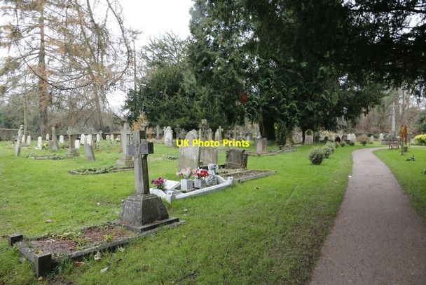 Photo 6"x4" The Churchyard Path New Headington c2014