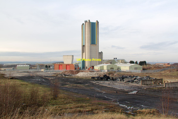 Photo 6"x4" View from the east Bircotes c2015