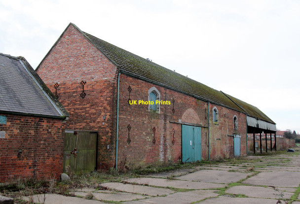 Photo 6"x4" Barn at Manor Farm Oldcotes c2015