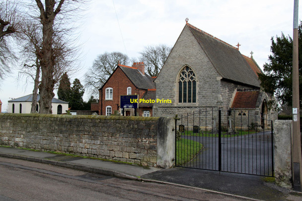 Photo 6"x4" Roman Catholic Church of St Helen, Oldcotes Oldcotes c2015