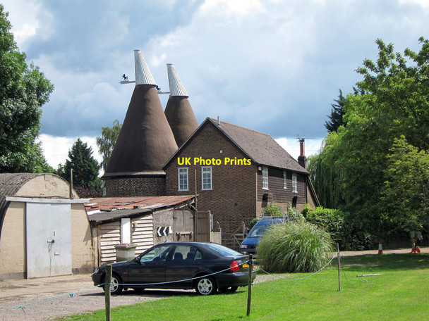 Photo 6"x4" New Barns Oast, Lucks Lane, Paddock Wood Paddock Wood\/TQ6744 c2014