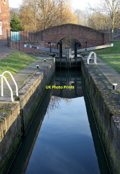 Photo 6"x4" Haggonfields Lock and bridge (40) Worksop c2015
