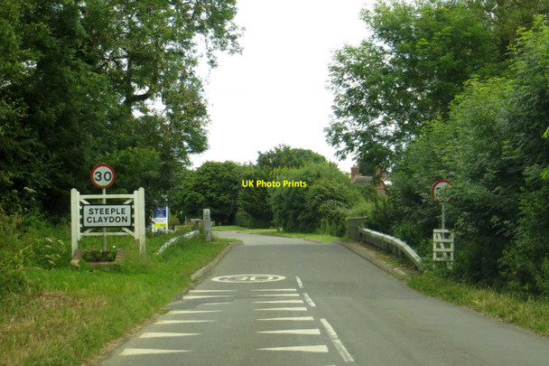 Photo 6"x4" Hog Bridge into Steeple Claydon Steeple Claydon c2014