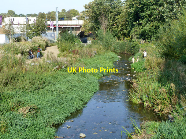 Photo 6"x4" The Ravensbourne through Lewisham Lewisham c2011